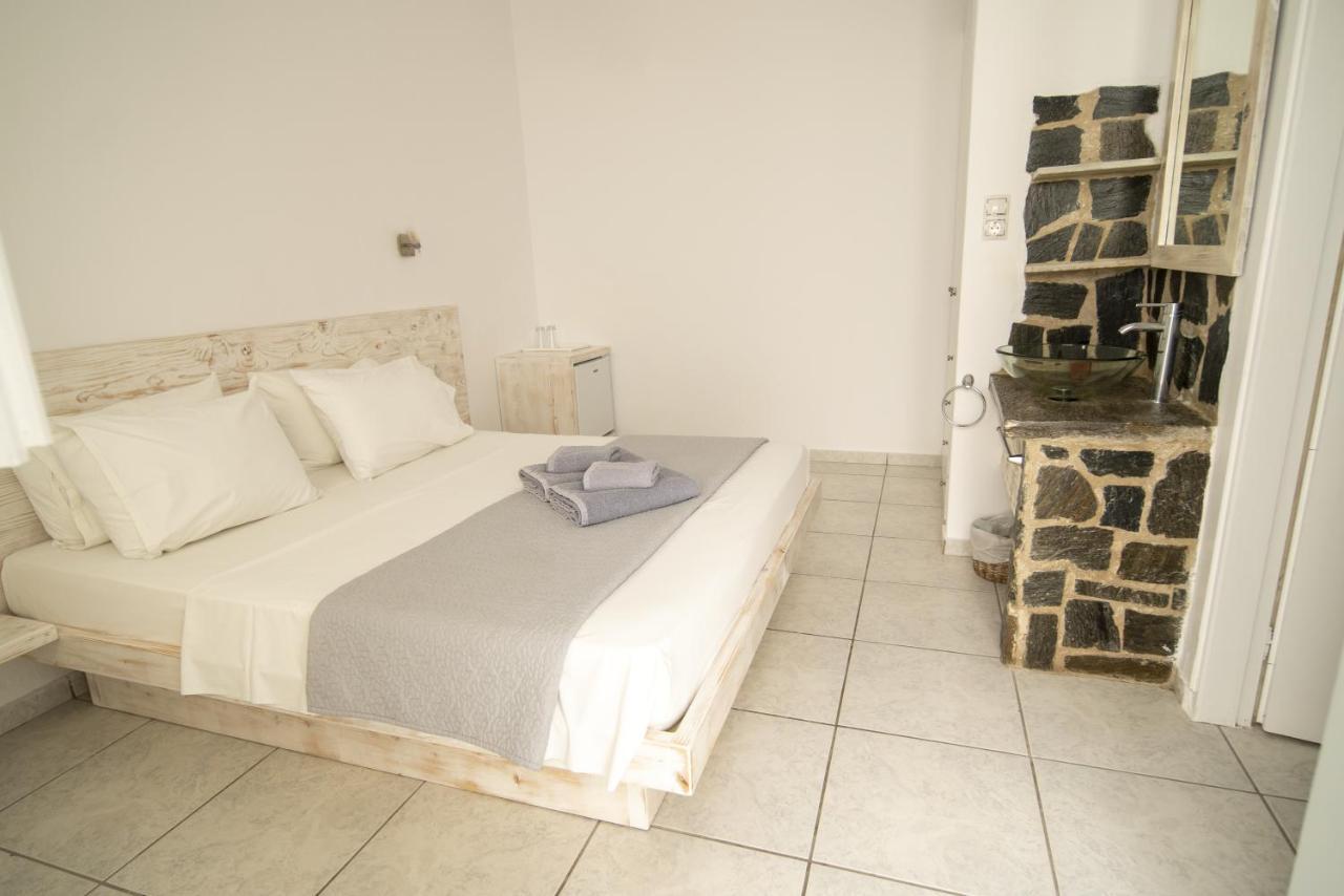 Porto Naoussa (Adults Only) Hotel Exterior photo